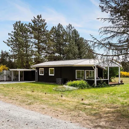 Three-bedroom In *
