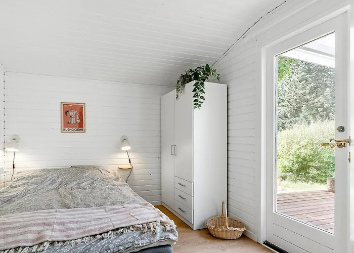بيت للعطل Three-bedroom In *